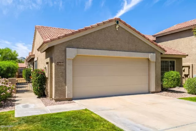 MLS: 6076767 Condo For Sale