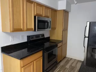 Photo #3: 6076804 Listing