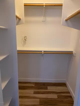 Photo #6: 6076804 Listing