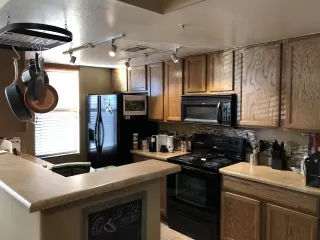 Photo #6: 6076977 Listing