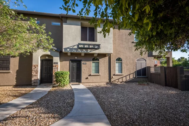 MLS: 6077372 Condo For Sale