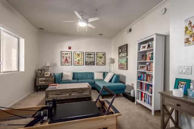 MLS: 6077461 Condo For Sale