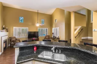 Photo #5: 6077514 Listing