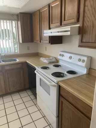 Photo #4: 6077553 Listing