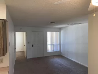 Photo #3: 6077620 Listing 