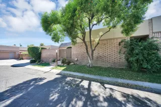 Photo #2: 6077631 Listing