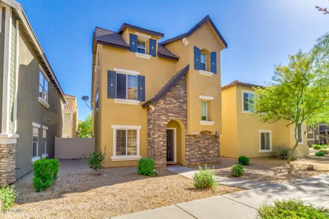 MLS: 6077686 Condo For Sale