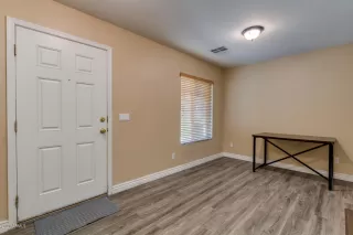 Photo #3: 6077686 Listing 