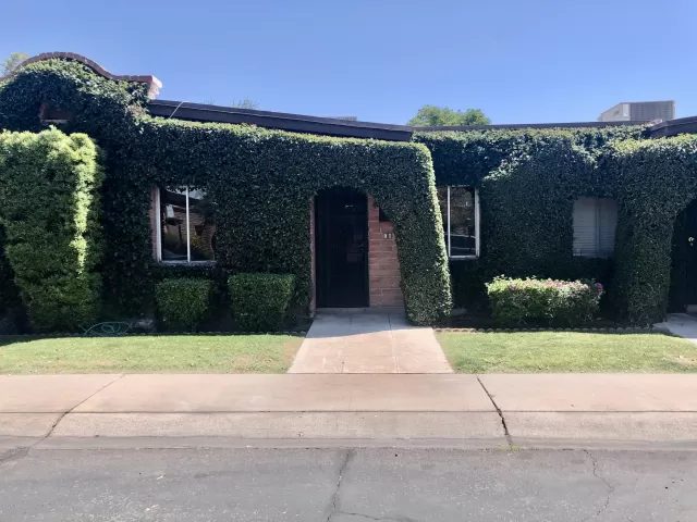 MLS: 6077692 Condo For Sale