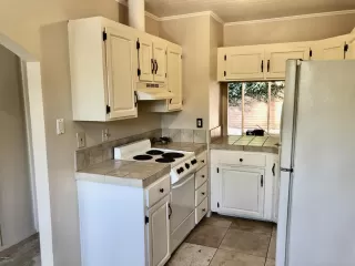 Photo #3: 6077692 Listing