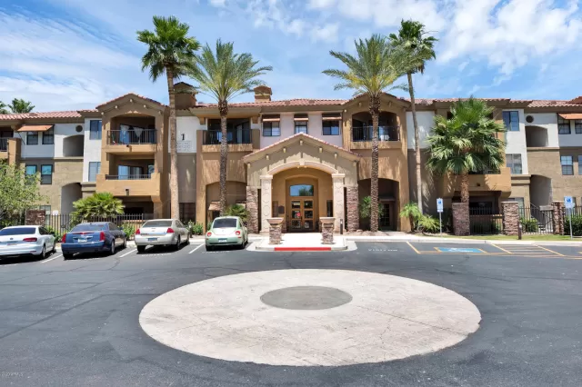 MLS: 6077963 Condo For Sale