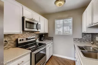 Photo #1: 6077991 Listing 