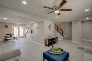 Photo #4: 6078031 Listing