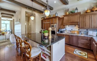 Photo #4: 6078165 Listing