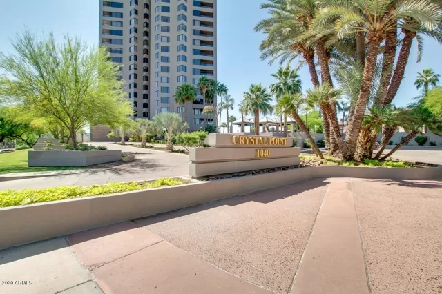 MLS: 6078194 Condo For Sale