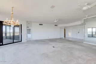 Photo #4: 6078194 Listing