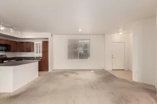 Photo #4: 6078513 Listing