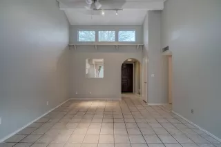 Photo #3: 6078519 Listing