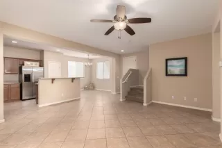 Photo #4: 6078540 Listing