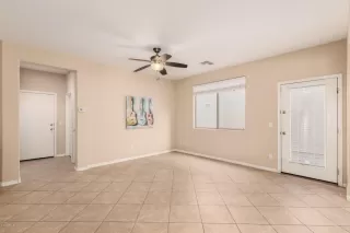 Photo #5: 6078540 Listing