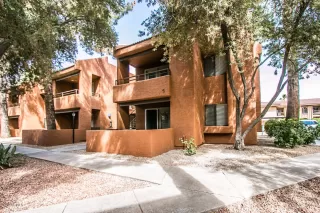 Photo #3: 6078649 Listing