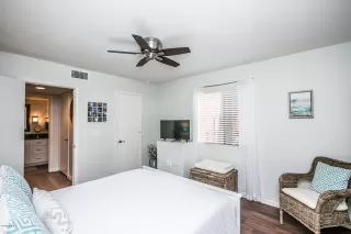 Photo #6: 6078649 Listing