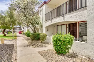 Photo #3: 6078687 Listing