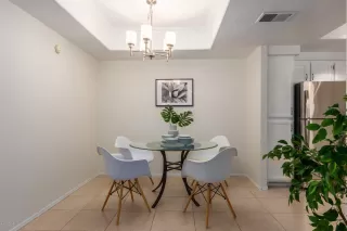 Photo #6: 6078809 Listing