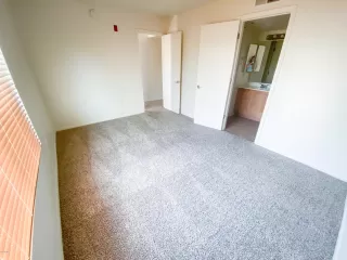 Photo #3: 6078892 Listing