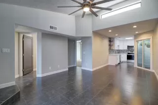 Photo #1: 6079105 Listing