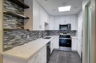 Photo #4: 6079105 Listing