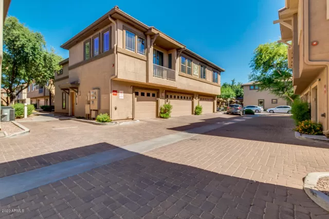 MLS: 6079287 Condo For Sale