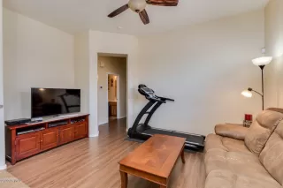 Photo #6: 6079287 Listing 