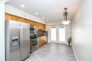 Photo #4: 6079310 Listing