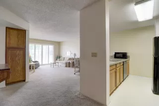 Photo #6: 6079693 Listing 