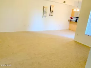 Photo #4: 6079961 Listing 