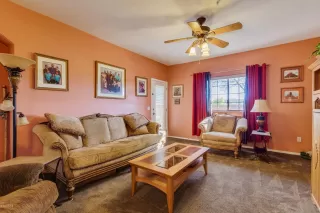 Photo #4: 6080473 Listing