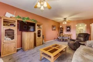 Photo #5: 6080473 Listing