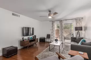 Photo #3: 6080512 Listing