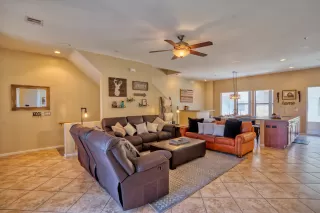 Photo #2: 6080527 Listing