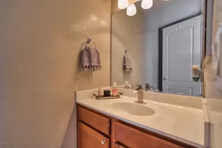 Photo #3: 6080527 Listing