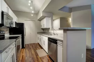 Photo #1: 6080643 Listing 