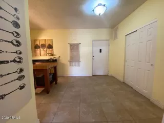 Photo #6: 6080689 Listing 