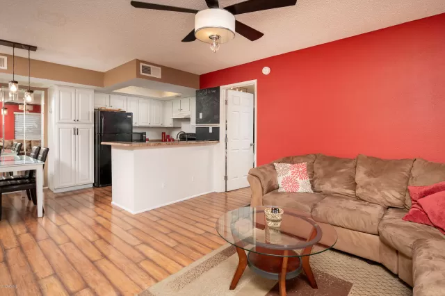 MLS: 6080779 Condo For Sale