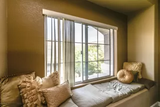 Photo #5: 6080826 Listing