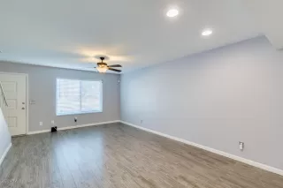 Photo #3: 6081186 Listing