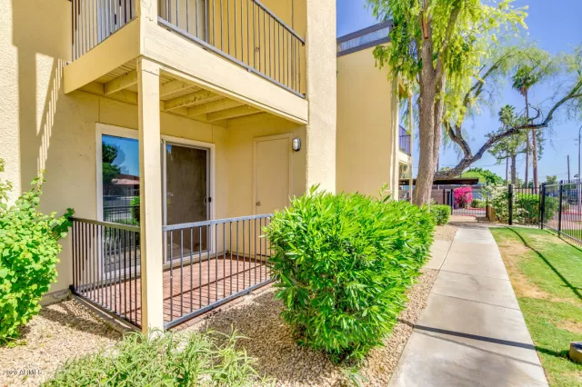 MLS: 6081229 Condo For Sale