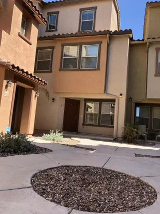 Photo #1: 6081348 Listing 