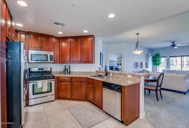 MLS: 6081413 Condo For Sale