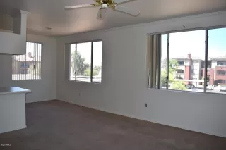 Photo #3: 6081447 Listing